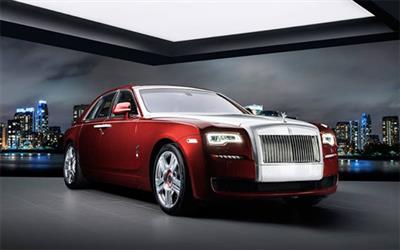 Triệu phú Ảrập tậu Rolls-Royce gắn kim cương